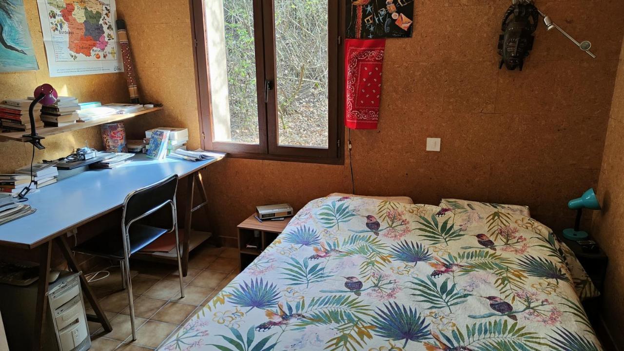 Chambre Dans Villa Le Chaffaut-Saint-Jurson 外观 照片